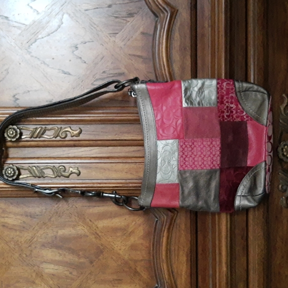 Coach Pink & Pewter Cross Body Patchwork Purse - Picture 1 of 9